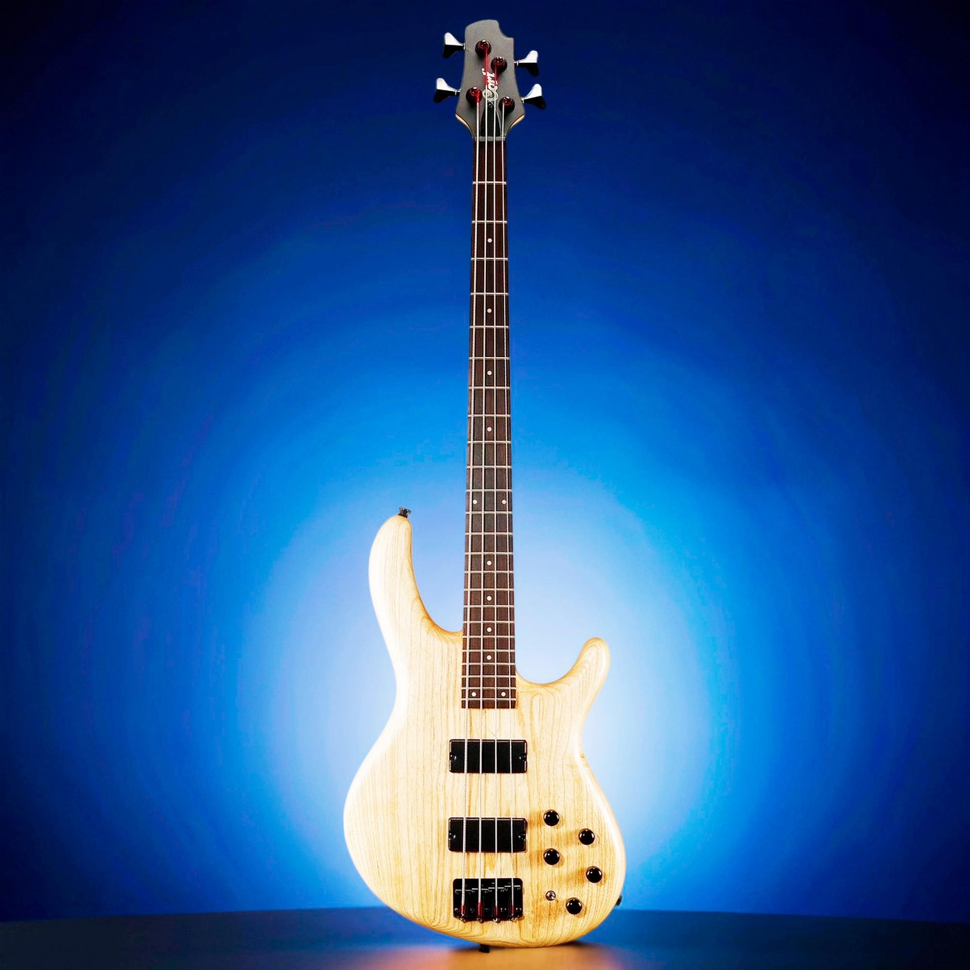 Бас-гитара Cort Action-DLX-AS-OPN