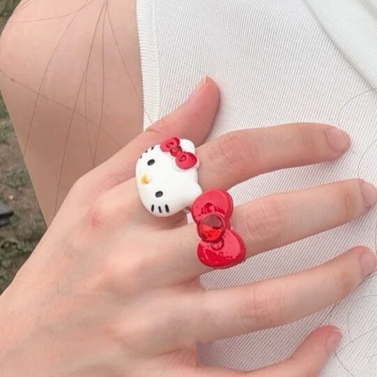 Кольцо Hello Kitty, оригинальность, чувство дизайна, корейская серия, регулируемое кольцо, милые модные нежные универсальные аксессуары с героями мультфильмов, Белый, Унисекс