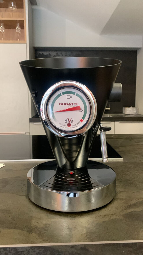 Кофемашина Bugatti DIVA Black_V