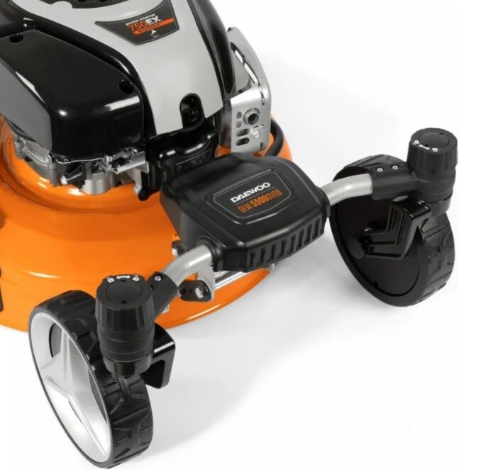 Передняя ось с колесами в сборе на бензиновую газонокосилку DAEWOO DLM 5500 SVRB