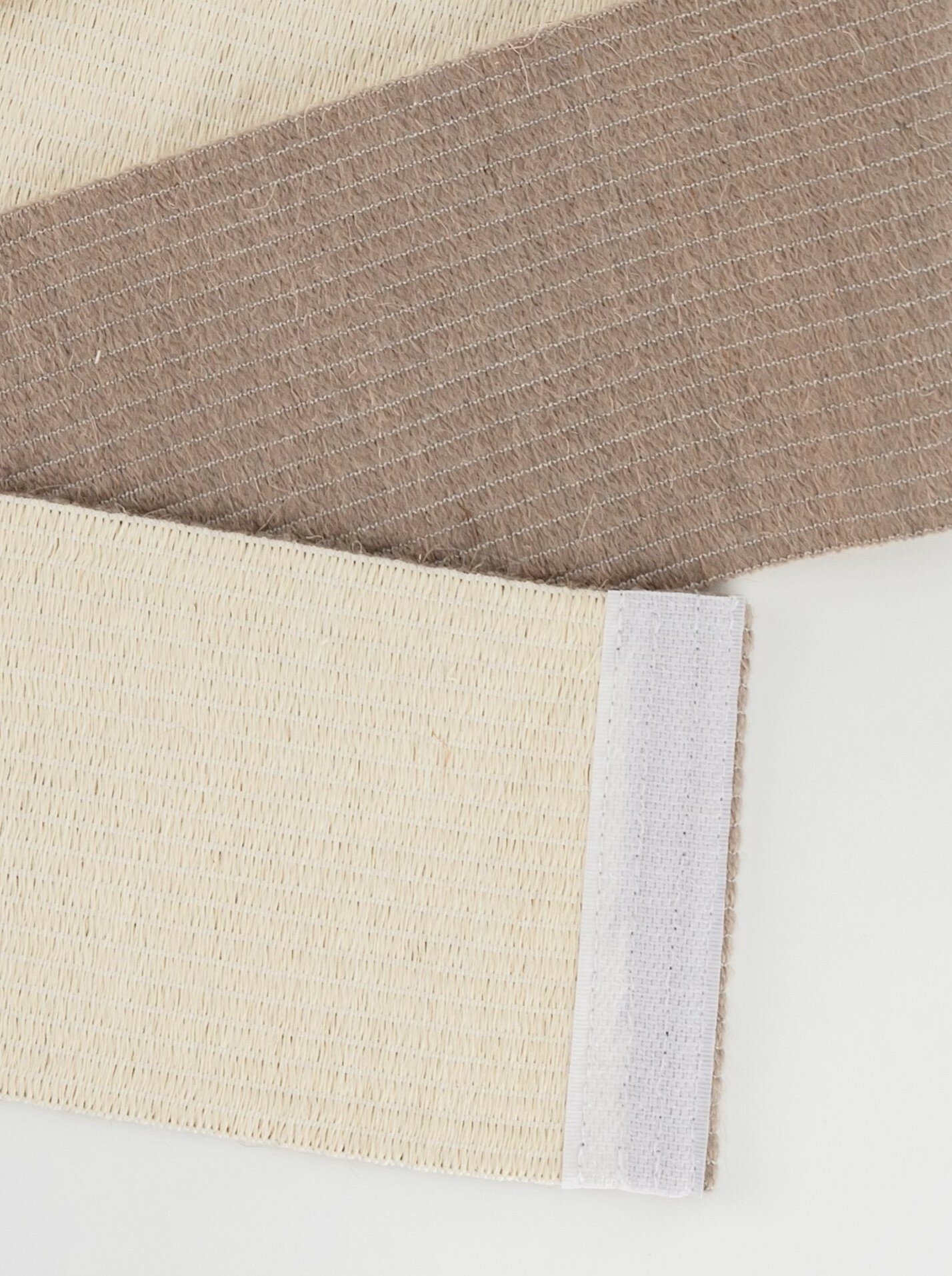 Бинт эластичный компрессионный с собачьей шерстью на липучке (1,5 метра) — фото 1