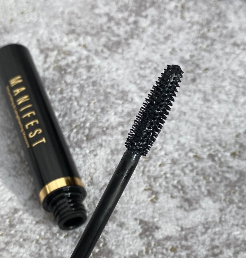 Тушь для ресниц Manifest L'Avant, с эффектом объема — фото 1