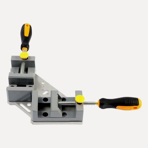 Изображение товара Струбцина угловая усиленная тундра, металлическая, два зажима 90 и 180°, 2К рукоятка, 70 мм 107021