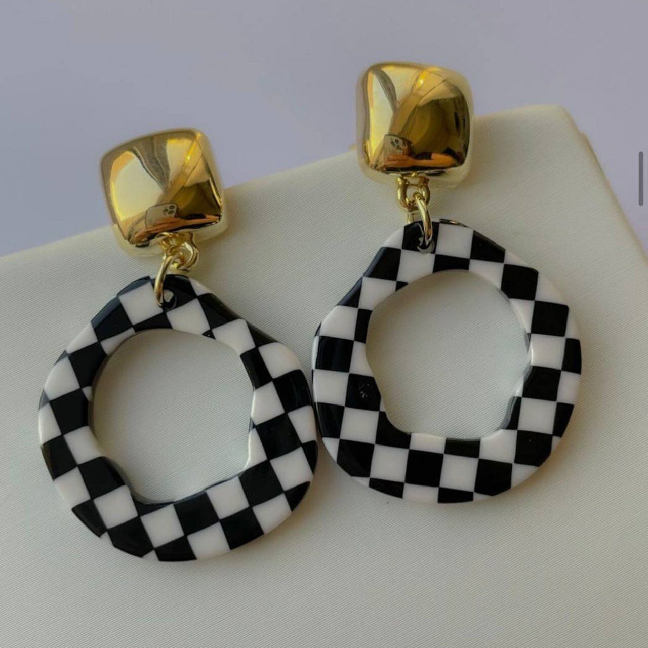Комплект бижутерии XUPING JEWELRY: серьги, золотой