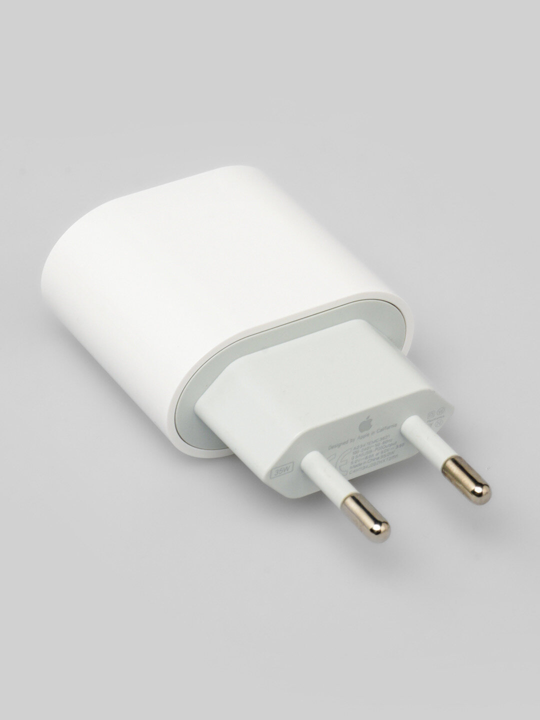 Адаптер питания USB-C мощностью 35 Вт + кабель USB-C — Lightning (быстрая зарядка) для Apple iPhone 14 Pro Max — фото 1