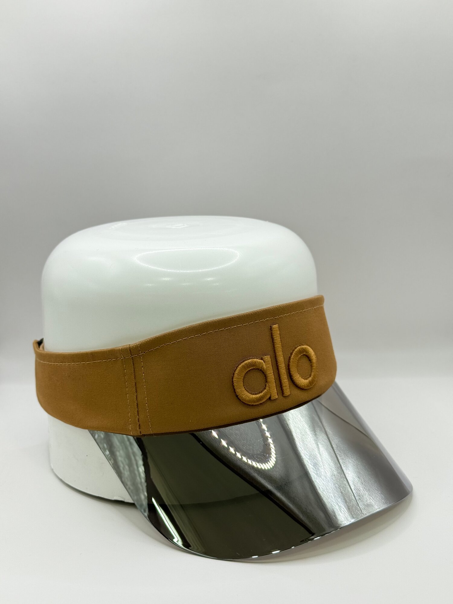 Кепка козырек для женщин