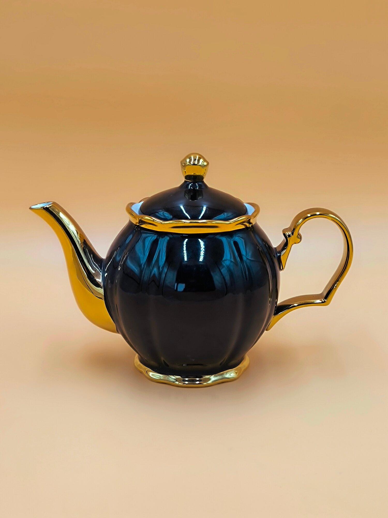 Серия Керамических Чайников "Tea Pot 7 Xashamat" Золотыми линями