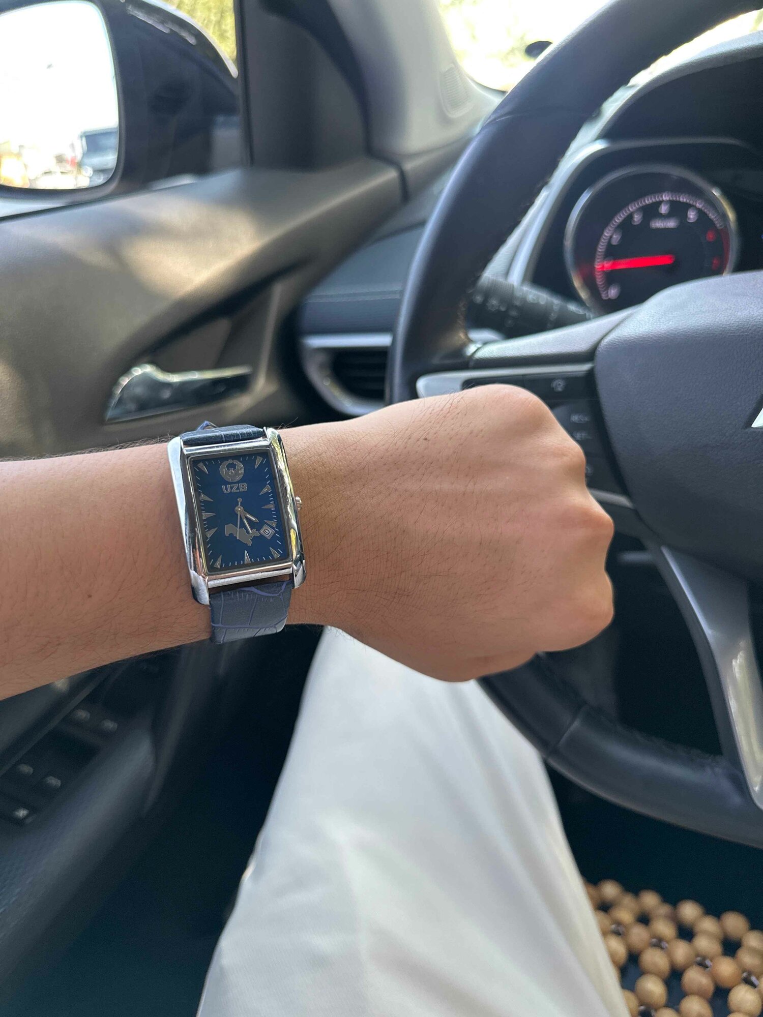 Наручные часы 230