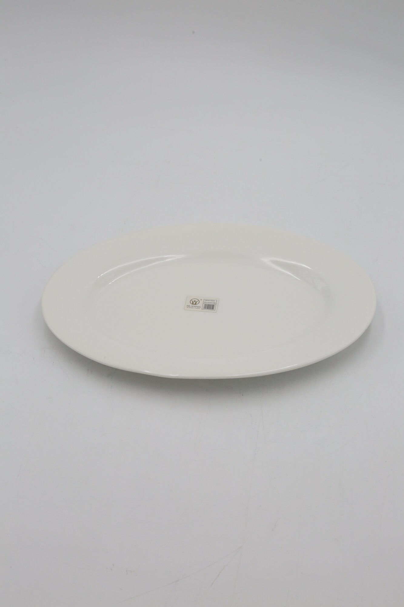 Тарелка овальная HUAXIN H0050 12" 1шт 12х1