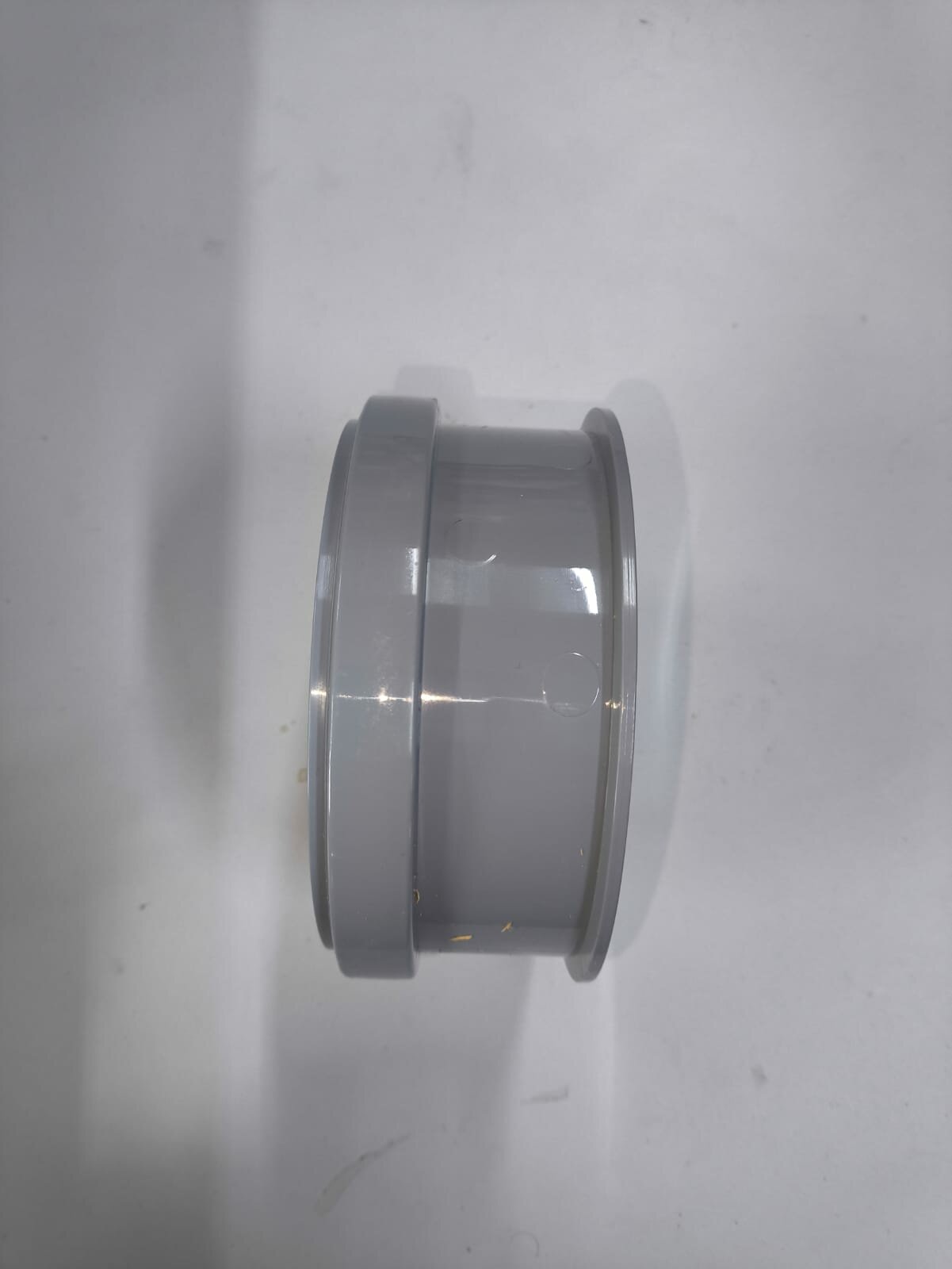 Заглушка на гладкий конец трубы D110 (на спигот) внутренняя канализация