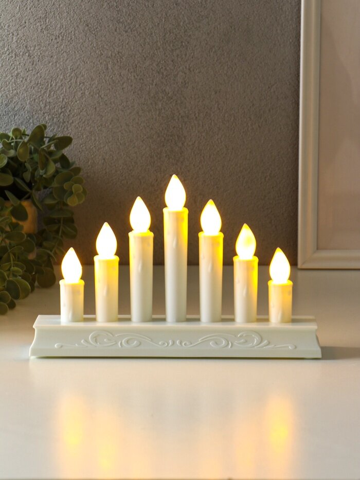 Светодиодная свеча LED RISALUX  Рождественская горка   новогодний ночник  3 AAA  белый  23 7 5 15 см