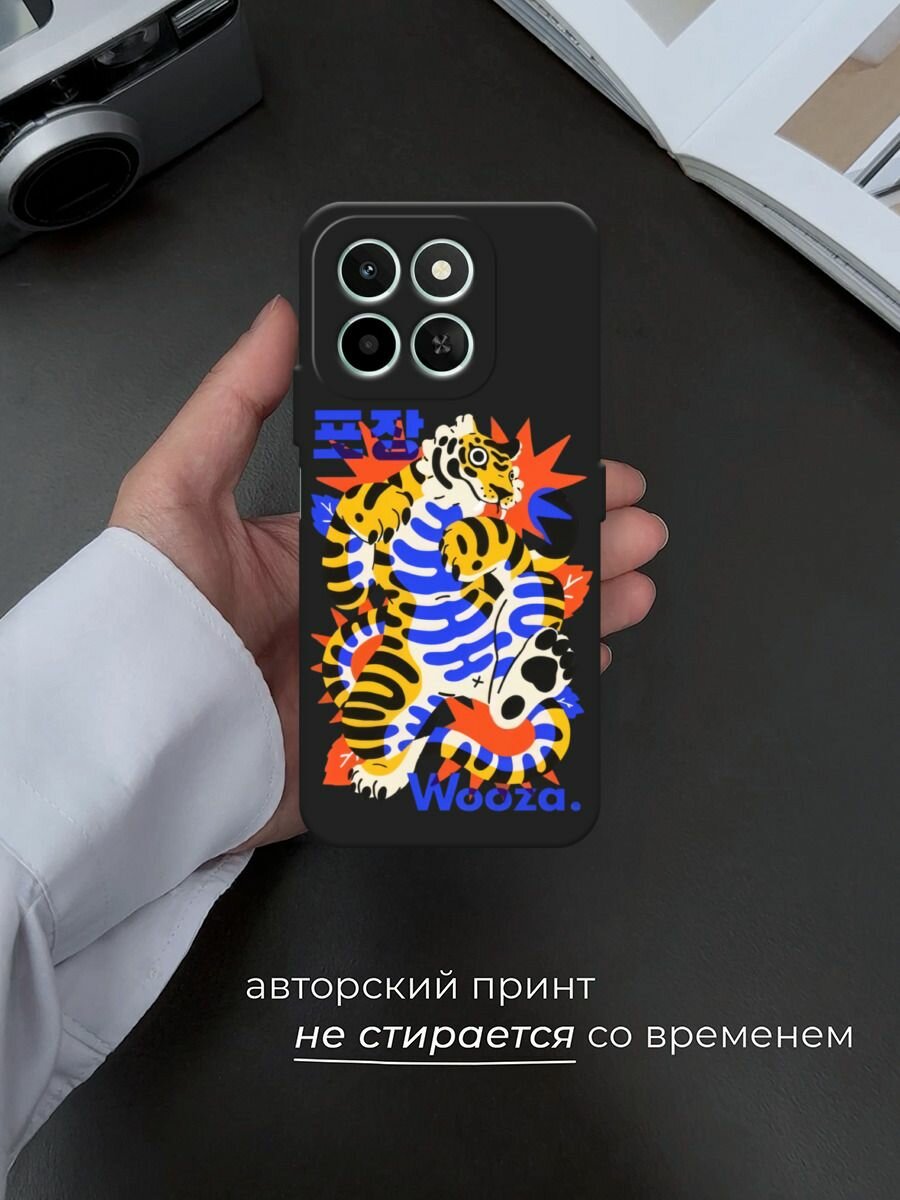Черный матовый чехол на Honor X6c / Хонор X6c с принтом "Wooza" — фото 1