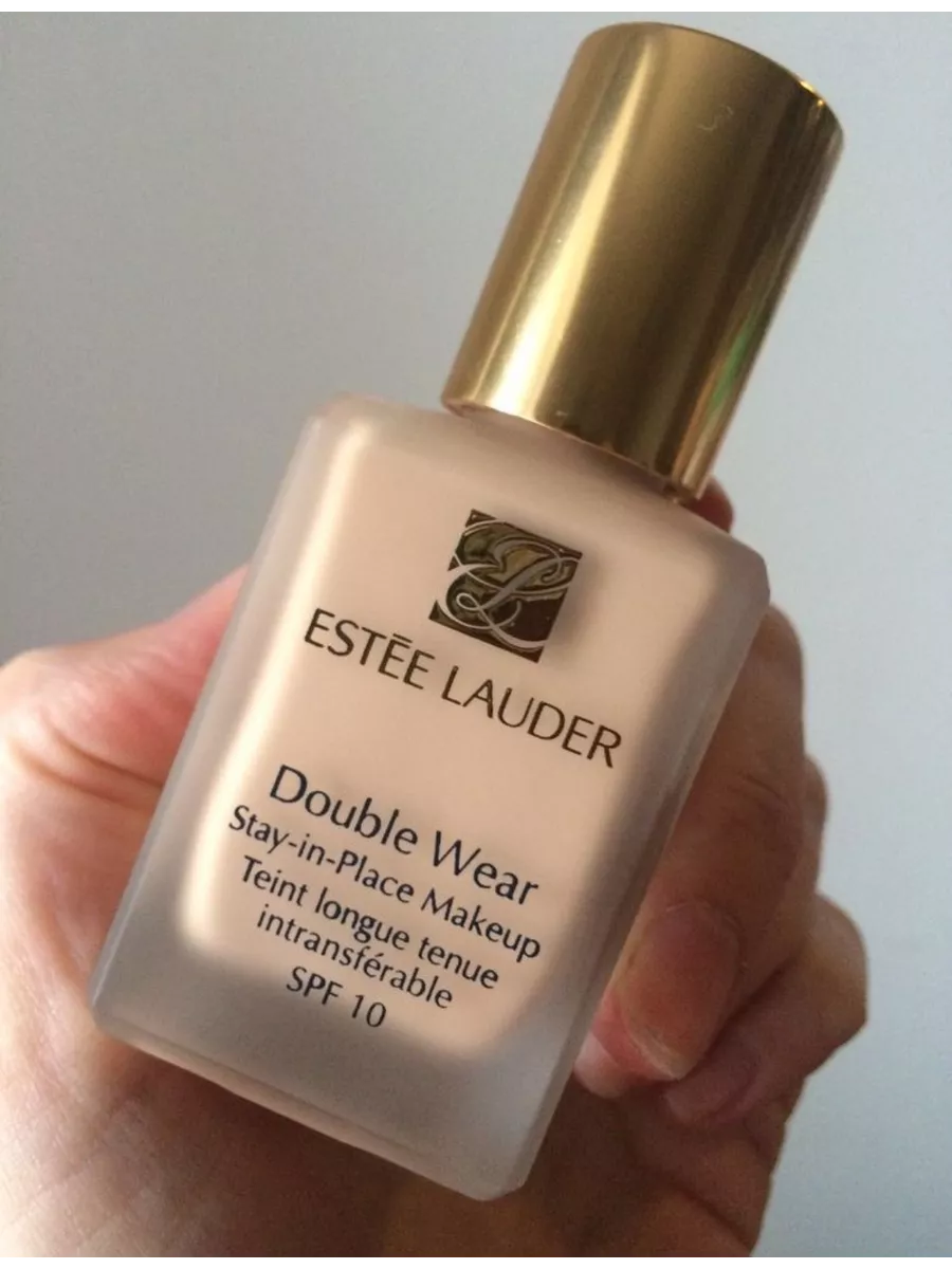 Тональная основа Estee Lauder, SPF10, 20 тон, матирующая, с дозатором, бежевая, 30 мл