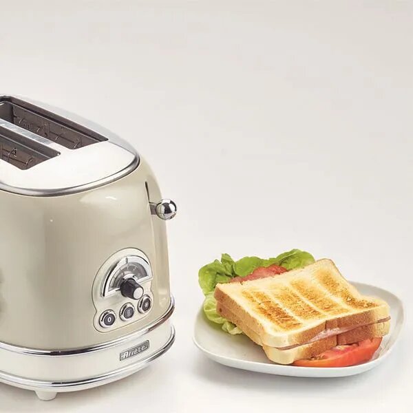 Тостер Ariete 0155/03 Vintage Beige, 810 Вт, 6 режимов, 2 слова, функция подогрева и размораживания — фото 1