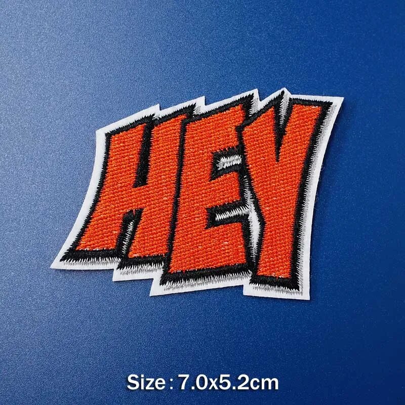 Нашивка "HEY" оранжевая, 7.0x5.2 см