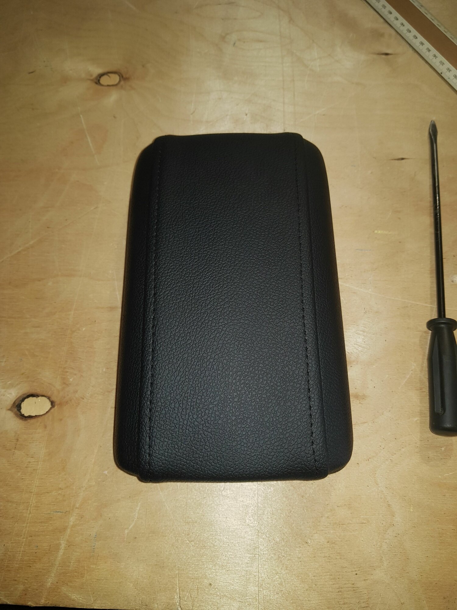 Чехол на подлокотник Хюндай Элантра 4