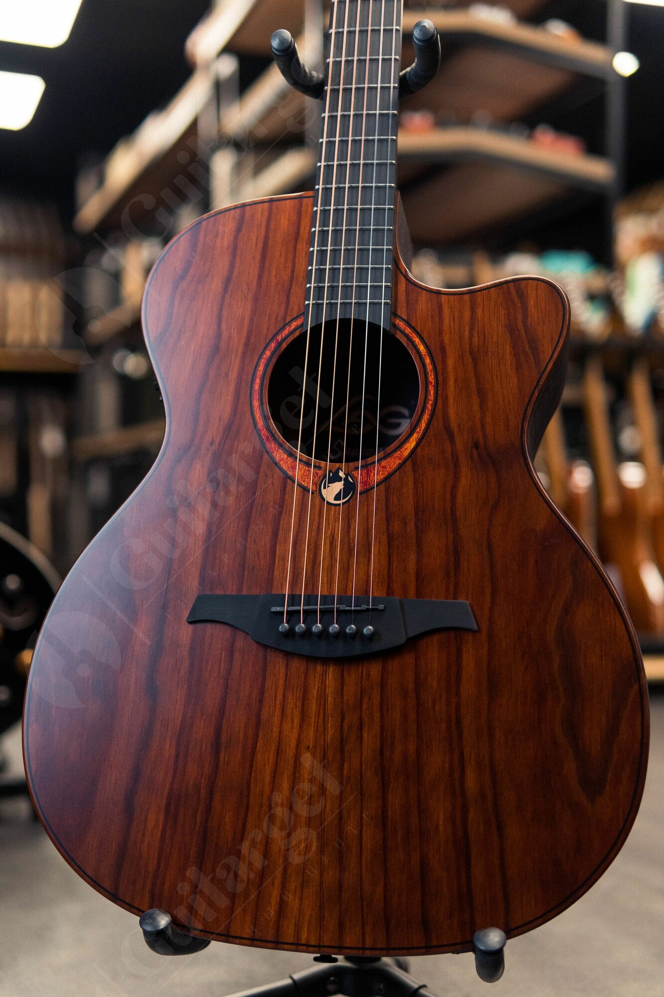 Электроакустическая гитара Lag Sauvage-ACE с чехлом — фото 1