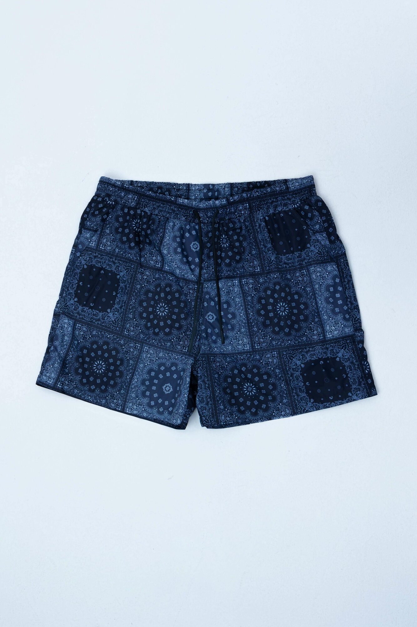 Шорты спортивные