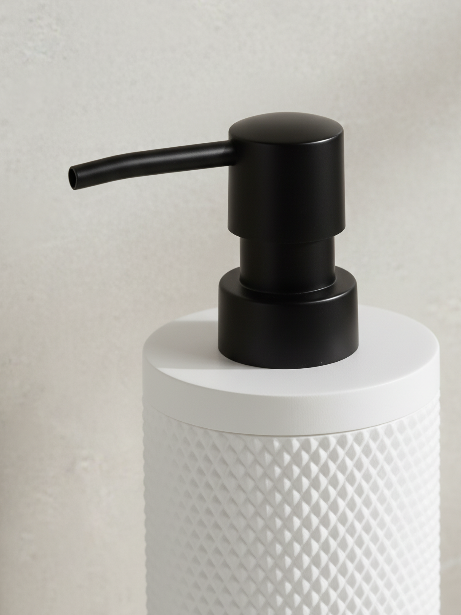 Дозатор для жидкого мыла PERFECTO LINEA Pure serenity белый (35-710101) — фото 1