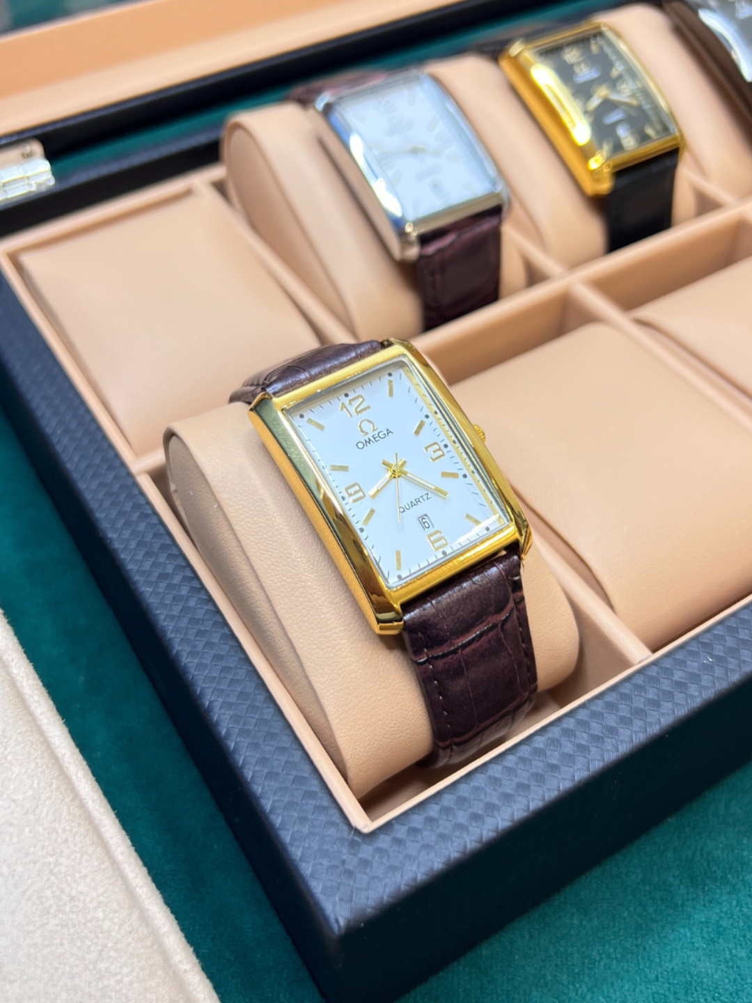 Наручные часы Классика, бесцветный