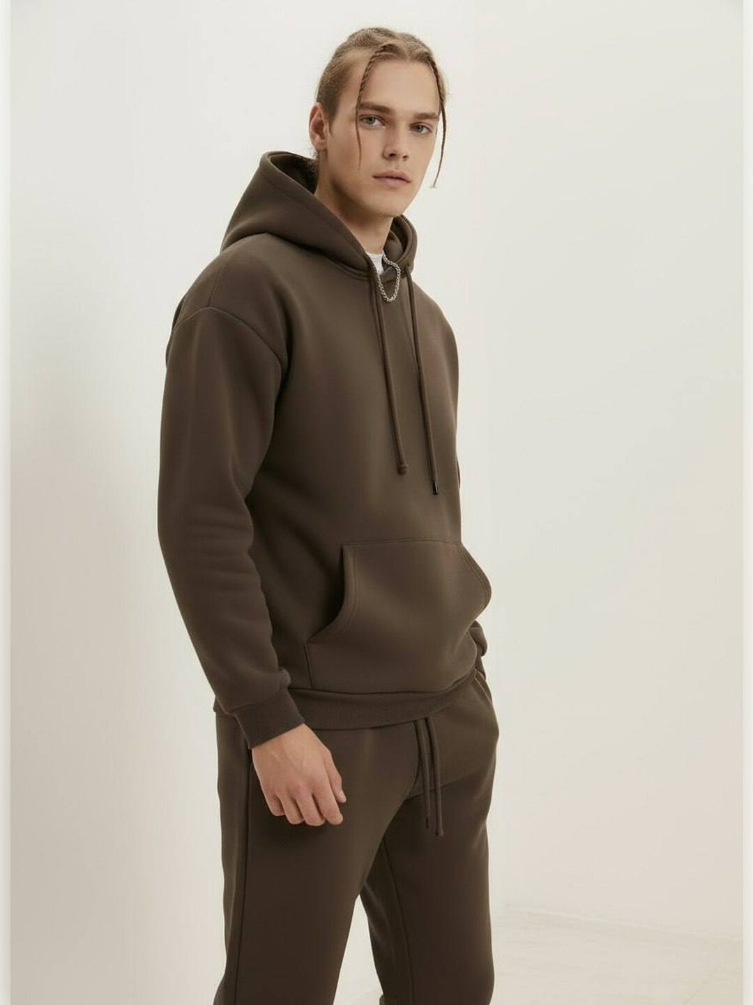 Толстовка спортивная