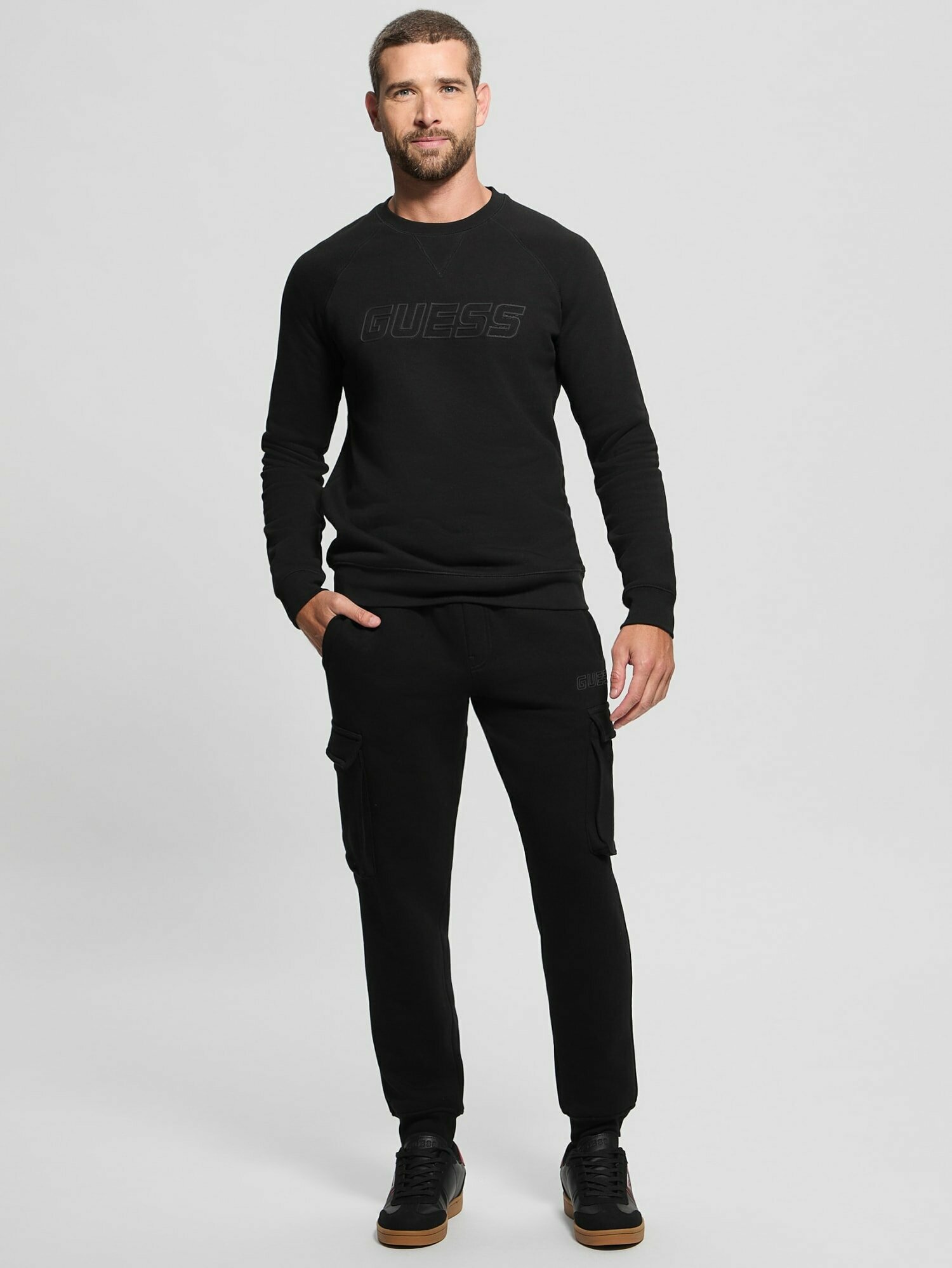 Джемпер GUESS, размер S, черный — фото 1