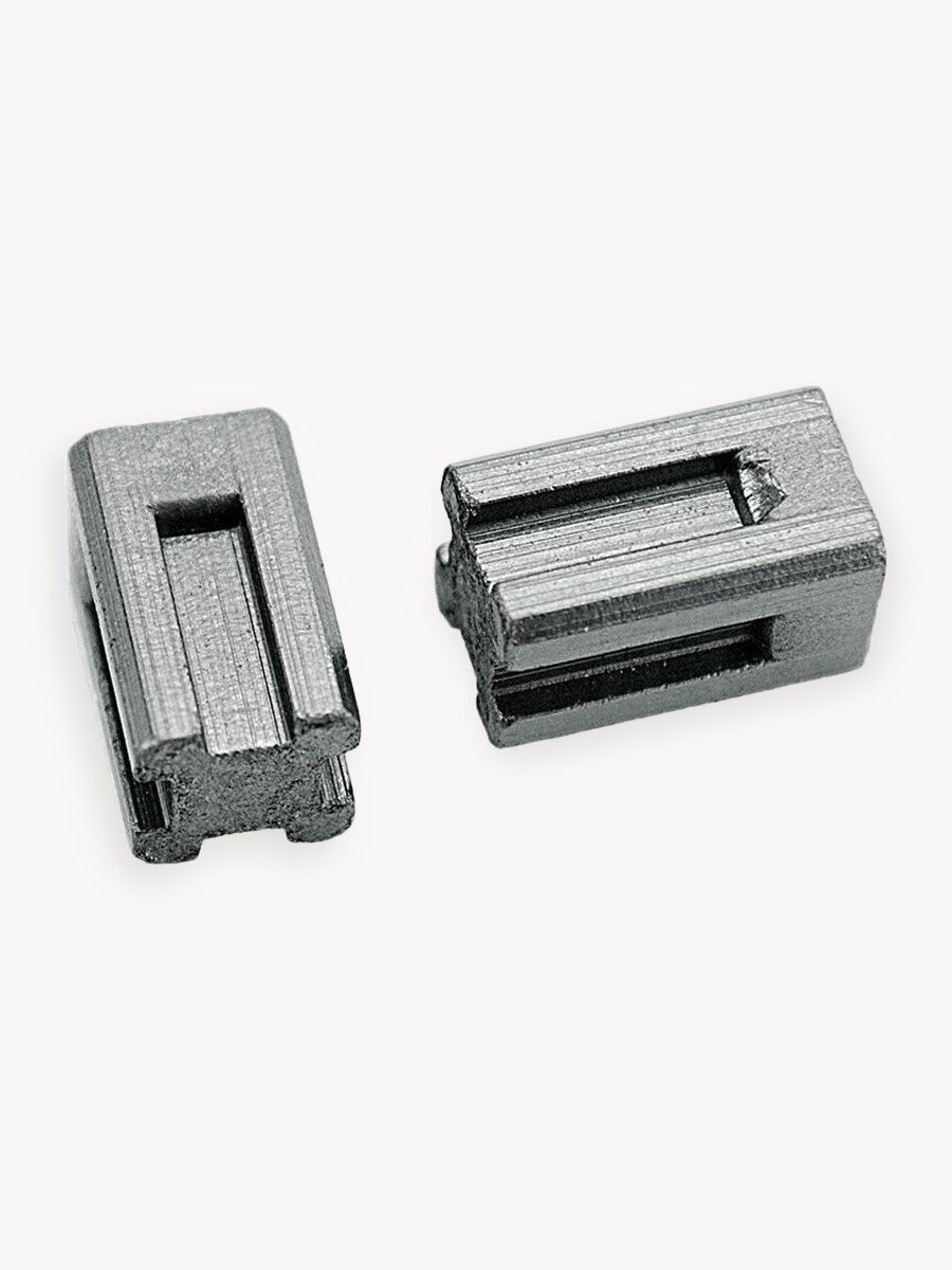 Щетки угольные 6*6*12мм(2шт) проточка с 4-х сторон, Skil 1100