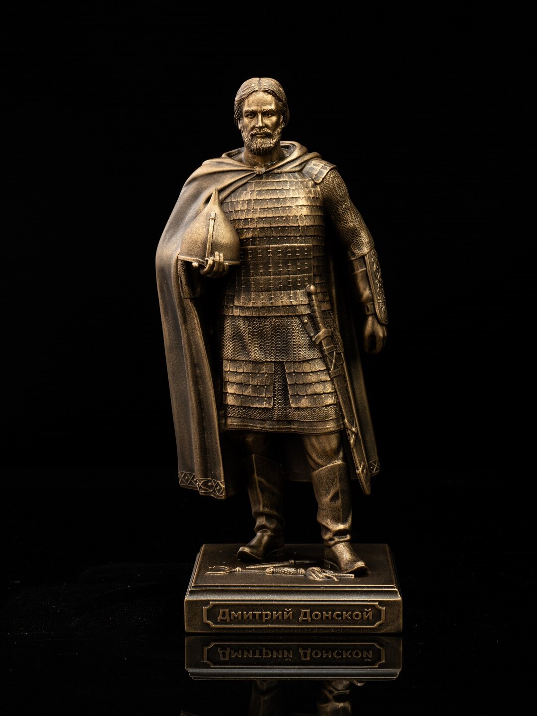 Статуэтка Дмитрий Донской, высота 20 см, литьевой мрамор, цвет патина бронза — фото 1