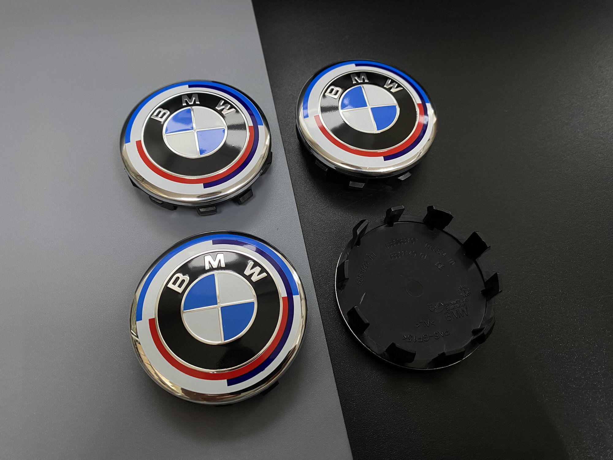 Заглушки диска БМВ/Колпачки для диска BMW 56/53 мм. 6861092 01/6850834 01/103334 10 (комплект 4 шт)/NEW-design