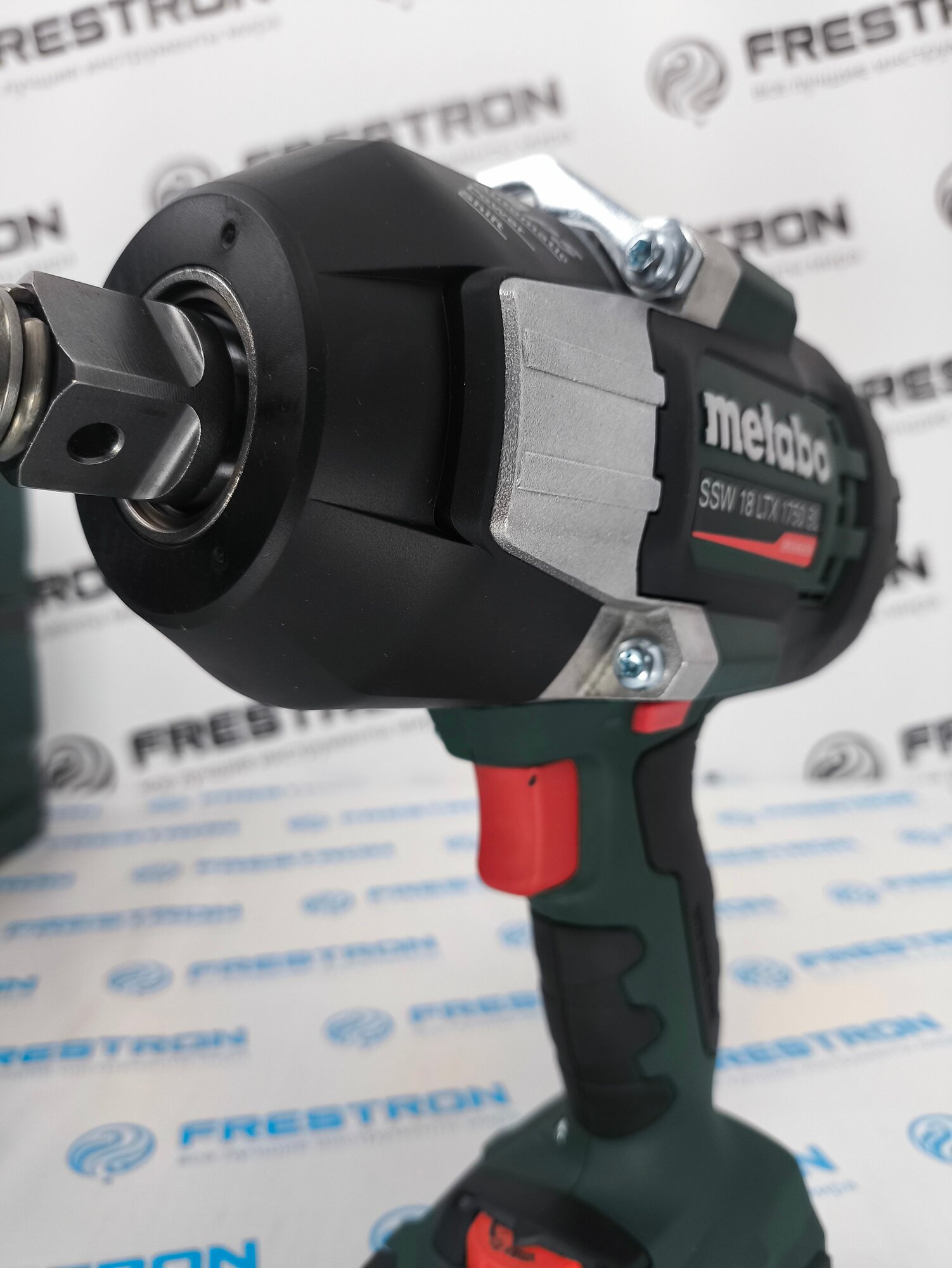 Грузовой Гайковерт Metabo SSW 18 LTX 1750 BL0-акб0-з/у+кейс арт.602402840 Тайвань