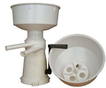 Ручной сепаратор Пензмаш "Р3-ОПС", сливкоотделитель, 5,5л, 1 л/мин — фото 1