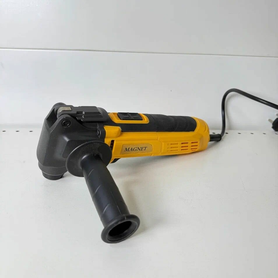 Реноватор многофункциональный сетевой MAGNET  8 насадок