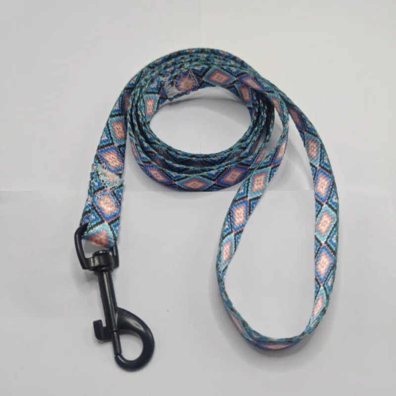 Цветной регулируемый ошейник для собак и кошек Leash F