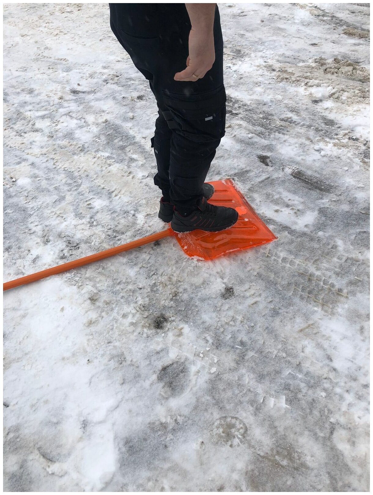 Суперпрочная лопата для уборки снега - фотография № 7