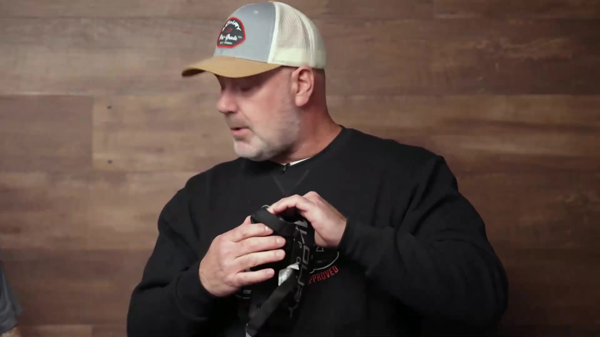 Пояс для гамаш Lowry Sports SR, черный, регулируемый, с крепежом — фото 1