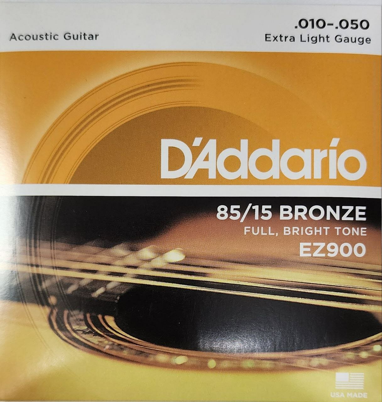 Струны для акустической гитары D'addario EZ900. Калибр 010-050. Бронза 85/15. + Медиатр
