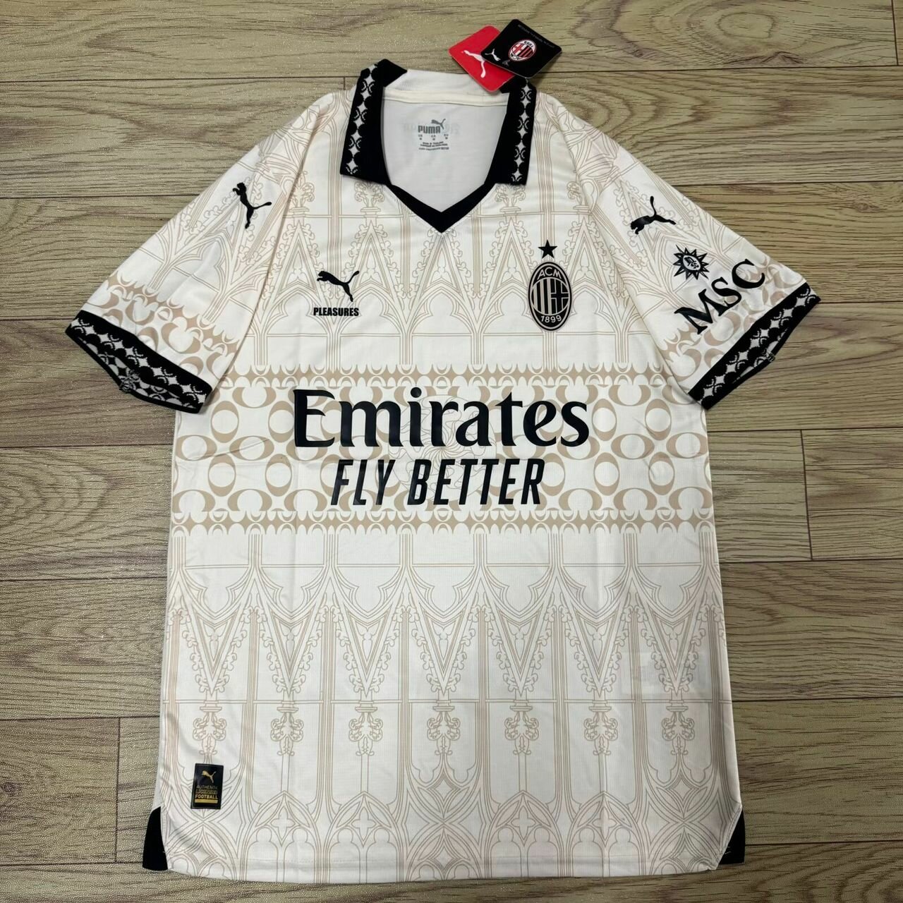 Форма спортивная , размер L, молочный — фото 1