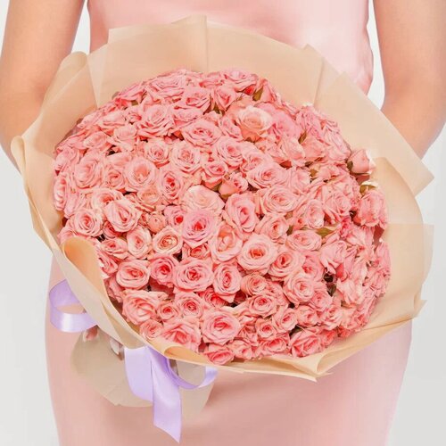 Изображение товара Букет Мегацвет24 "Кустовая роза Лидия", 51 шт, цвет розовый, в дизайнерской упаковке