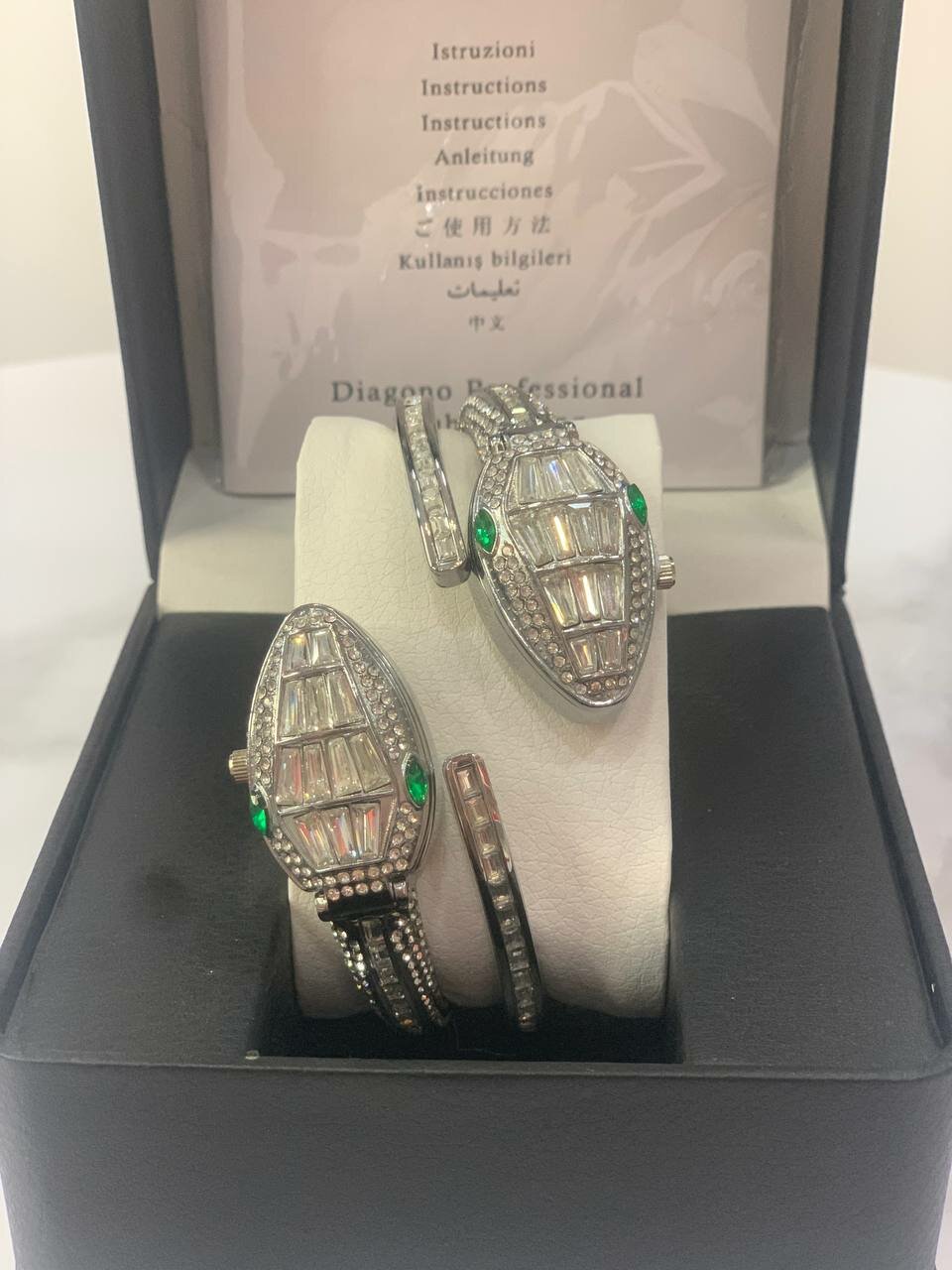 Наручные часы