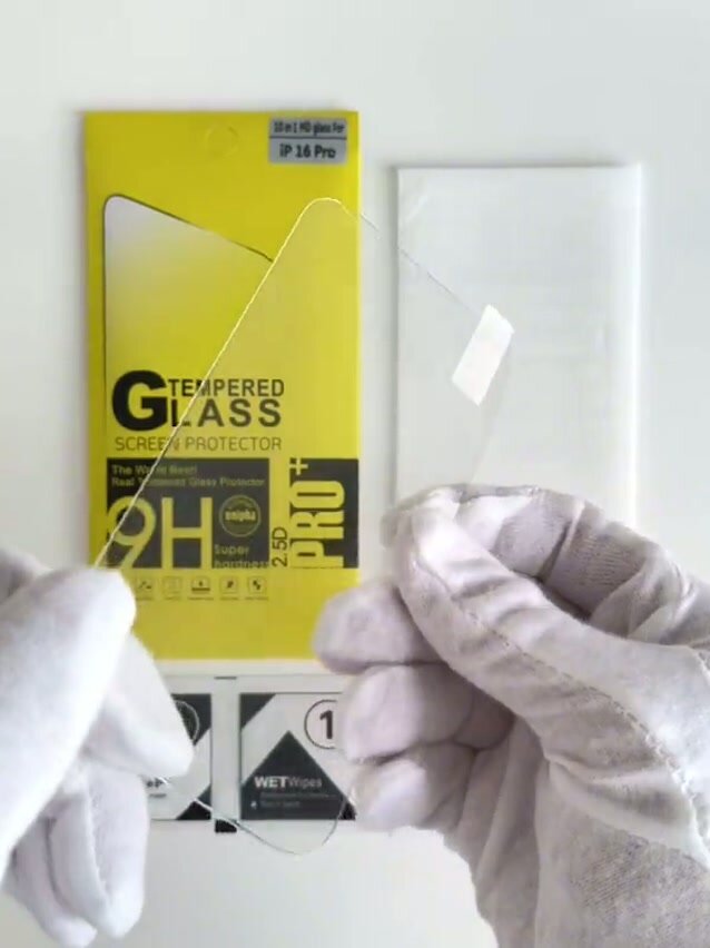 Безрамочное стекло для iPhone 16 Pro/17/17 Pro (6.3) — фото 1