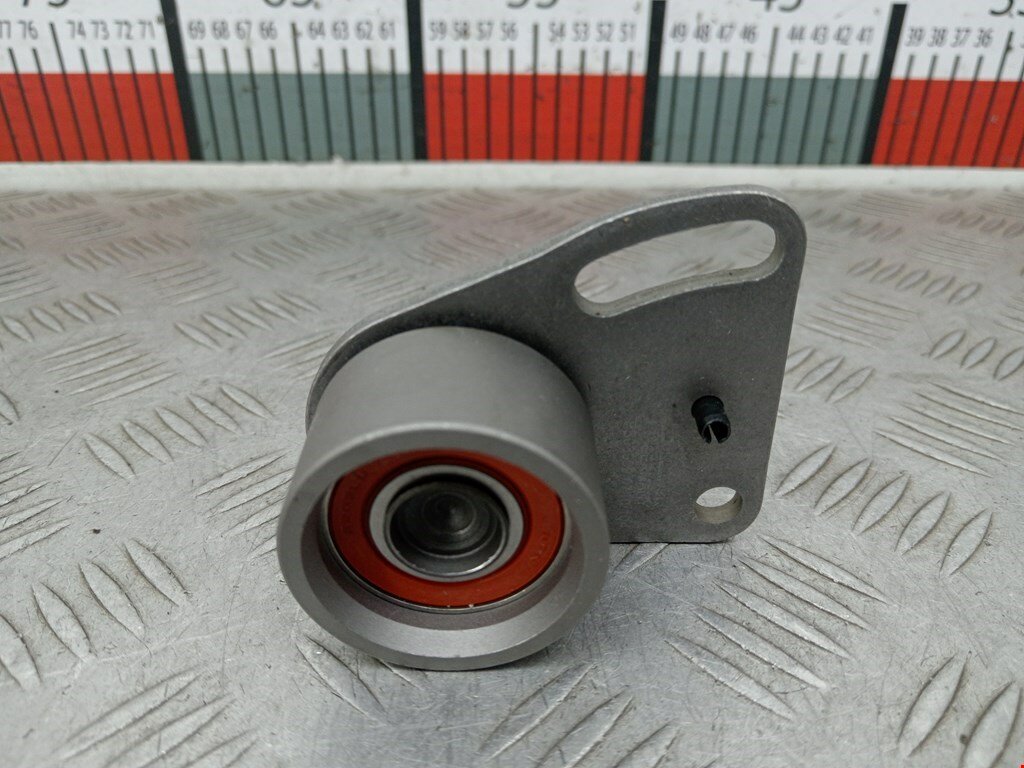 Ролик натяжителя Ford Scorpio 1 1496915 арт. 2255598