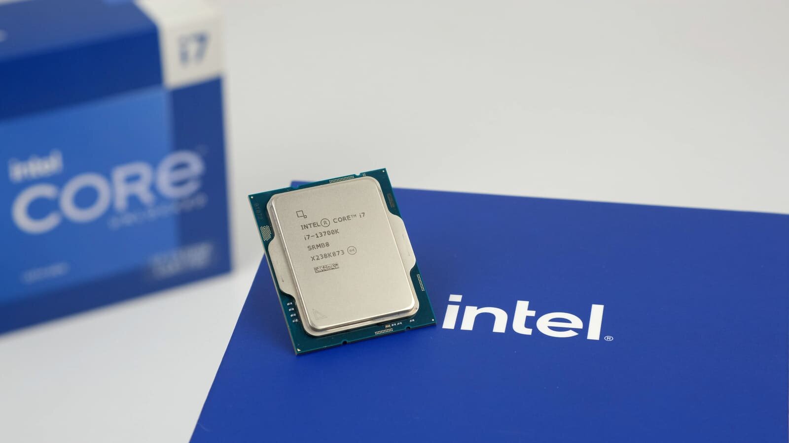 Intel-Core i7 - 13700, 2.1 GHz, 24MB, oem, LGA1700, Raptor Lake — фото 1