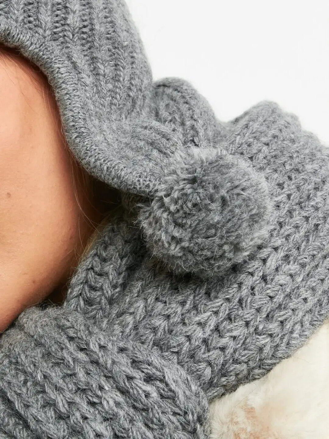 Шарф Didov TRIKO Идеально подходит для всех молодых людей. для девочек и женщин,25х20 см, 10-14 лет (38-40), серый (906) — фото 1