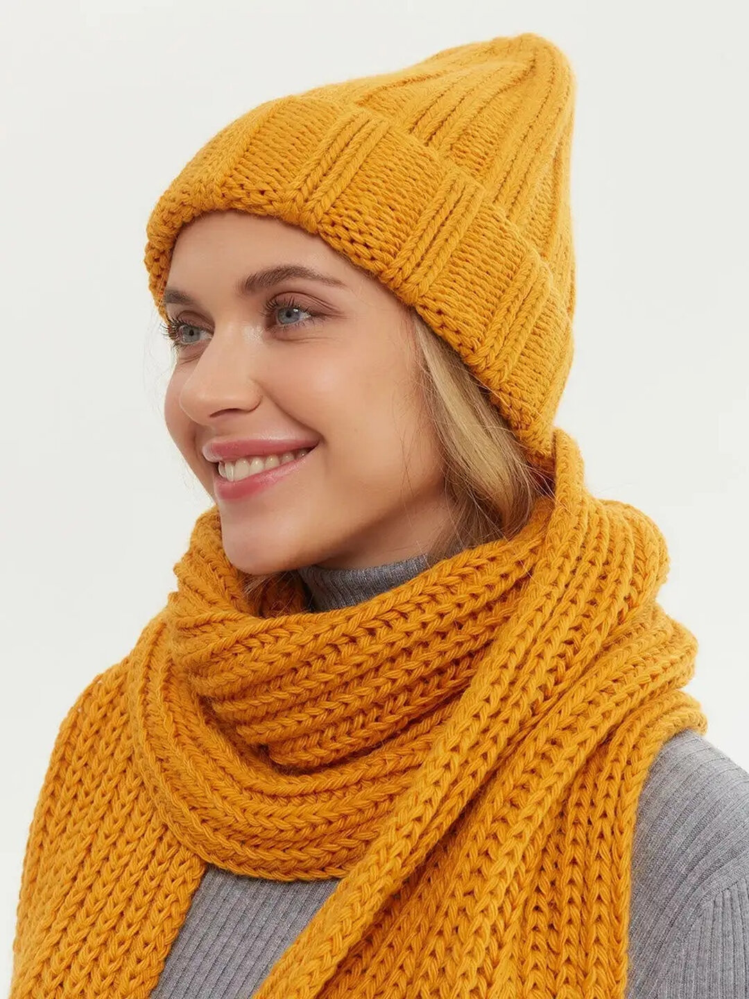 Шарф Didov TRIKO Идеально подходит для всех молодых людей. для девочек и женщин,25х20 см, 10-14 лет (38-40), золотой — фото 1