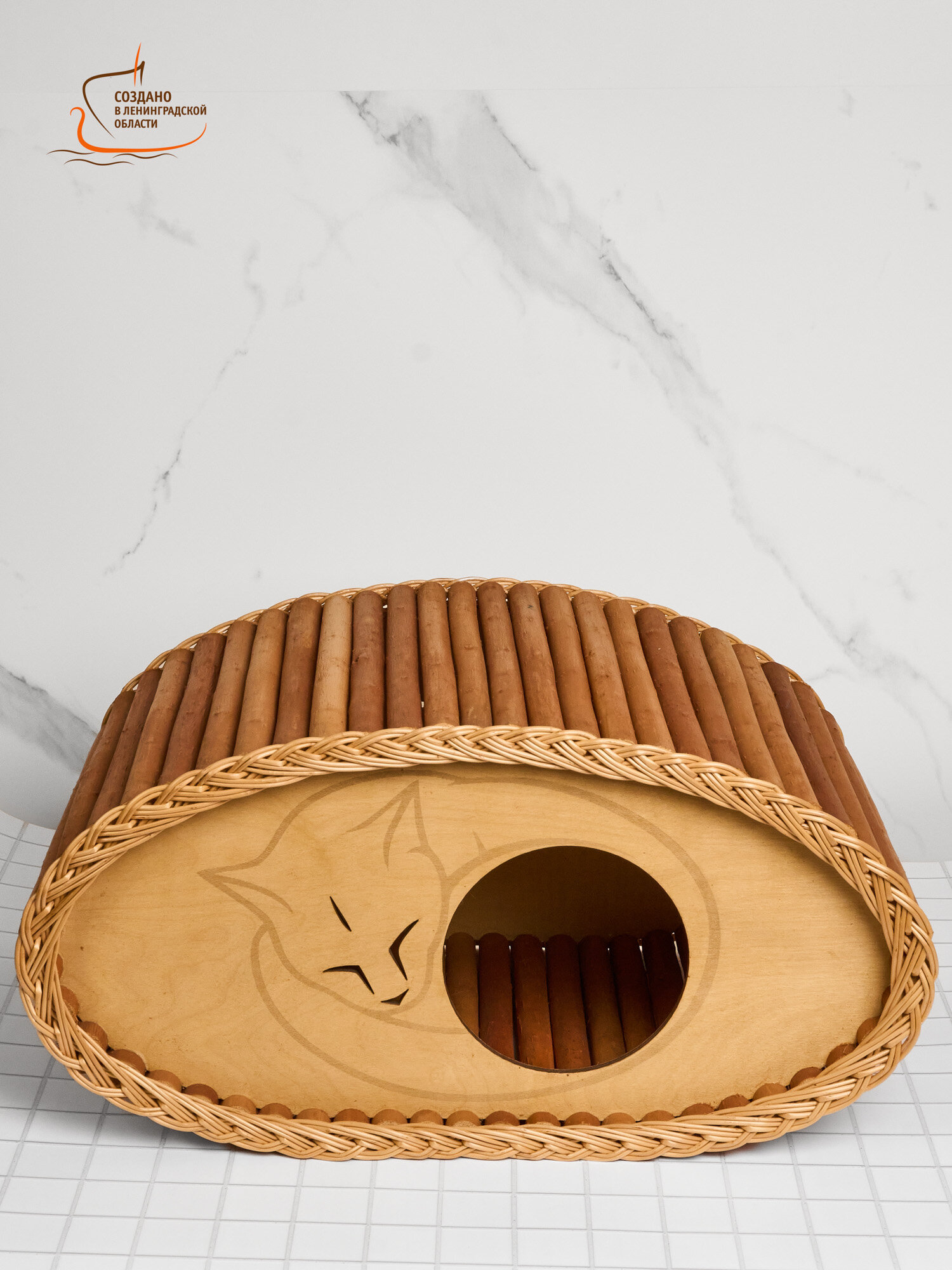 Домик для кошки, лежанка овальная 53х36х29 см