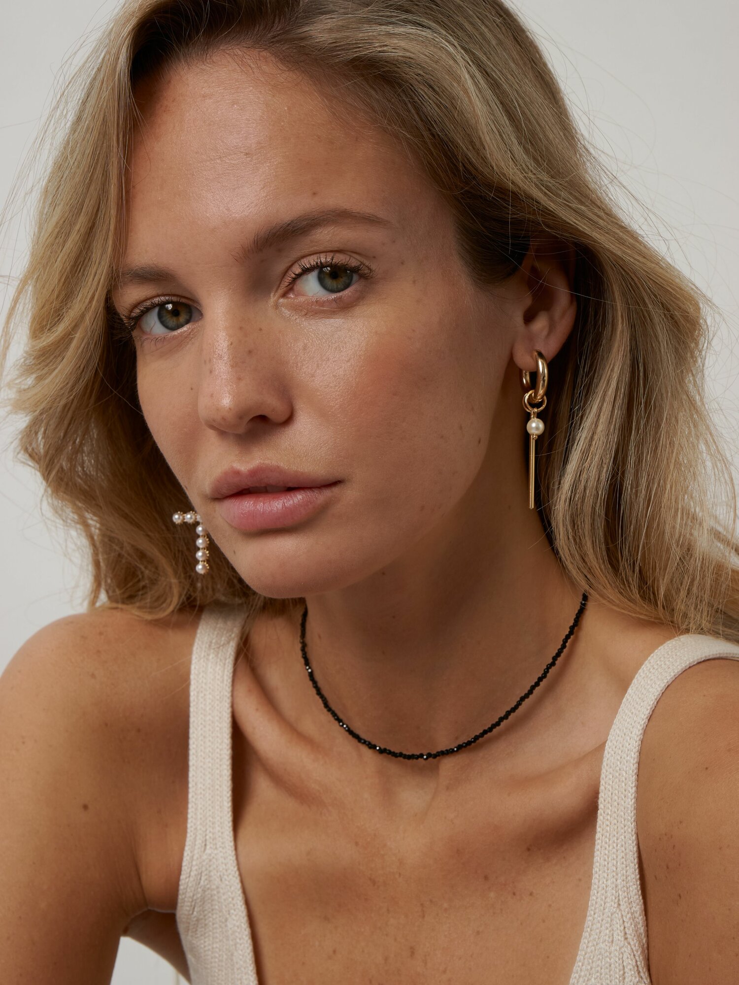 Серьги конго, жемчуг имитация, белый, золотой — фото 1