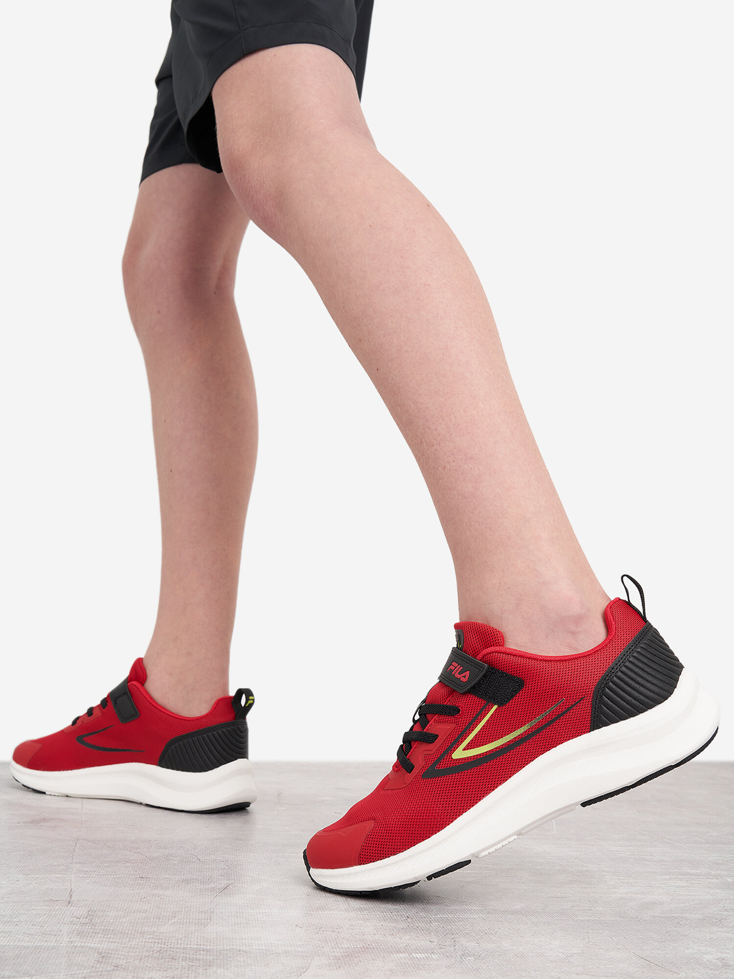 Кроссовки Fila