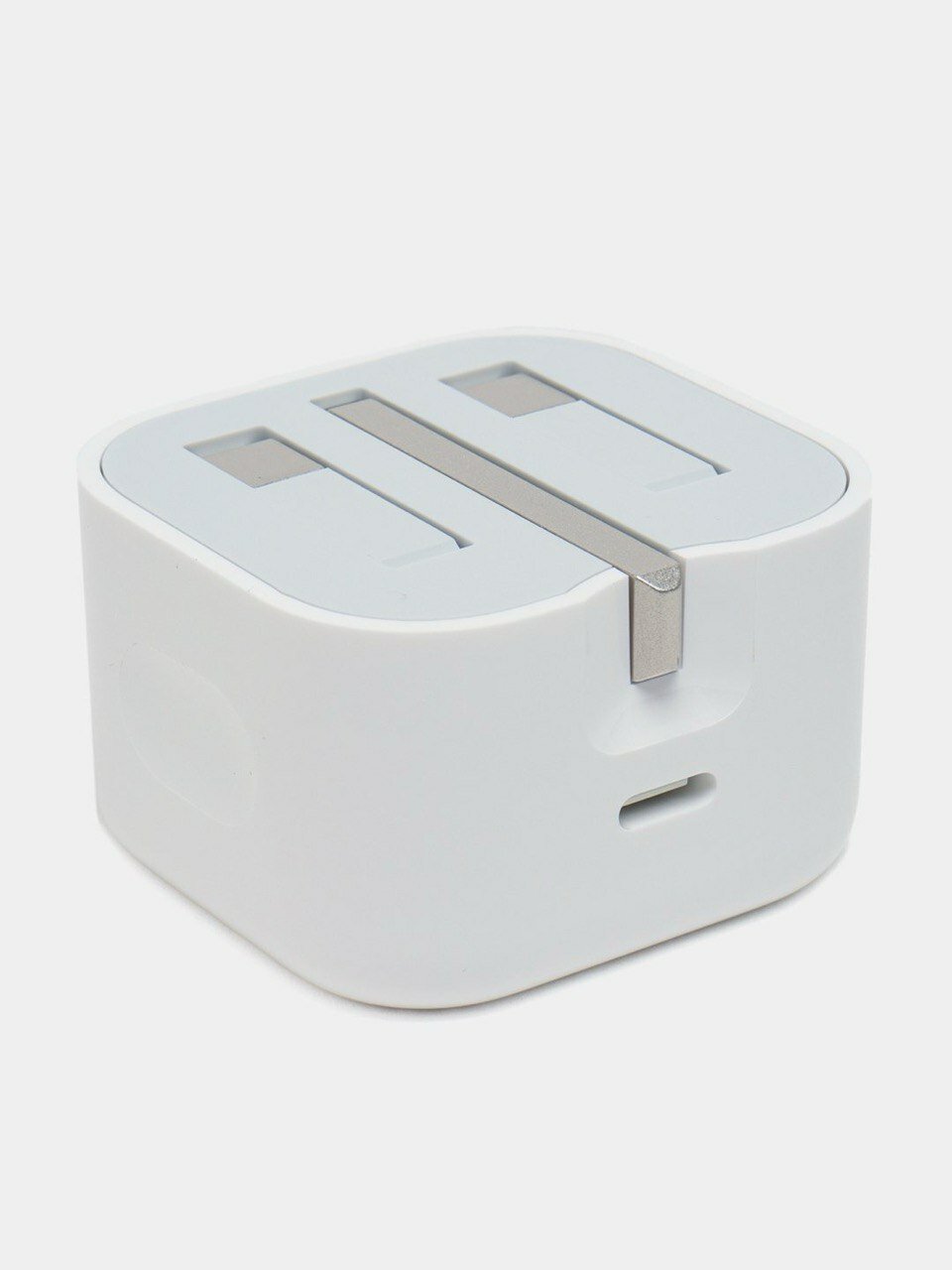 Apple 20W адаптер, 2-контактное зарядное устройство, iPhone и iPad — фото 1