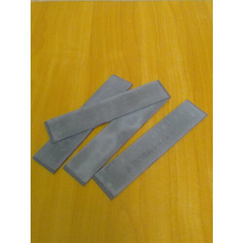 Накладка задних тормозных колодок ВАЗ 2108-99 2110 -12 -15 Granta Kalina производства ЕЗАТИ. Несверлёная. Комплект 4 штуки.2108-3502105-10