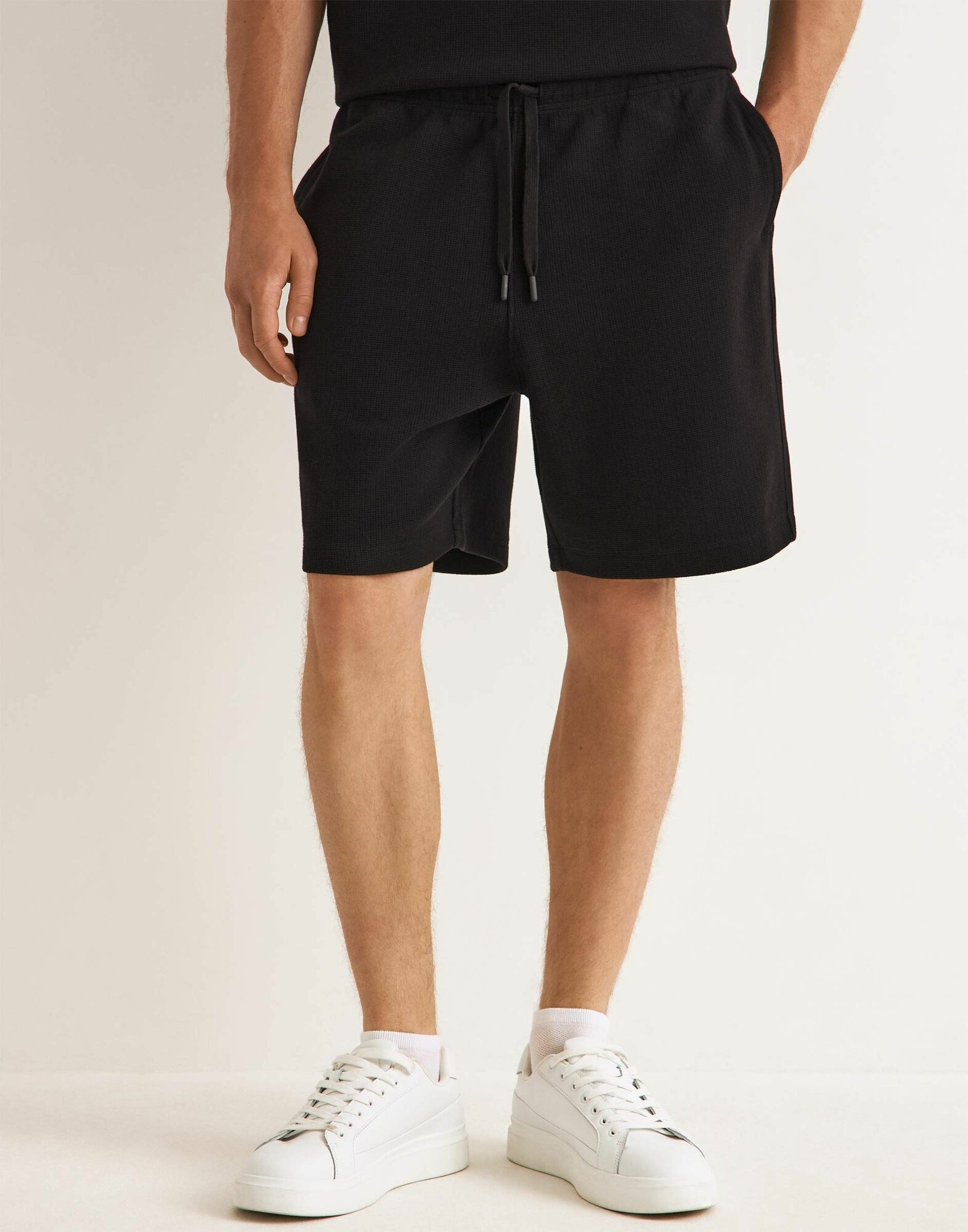 Шорты спортивные Gloria Jeans GJ BLACK, размер L (50-52), черный — фото 1